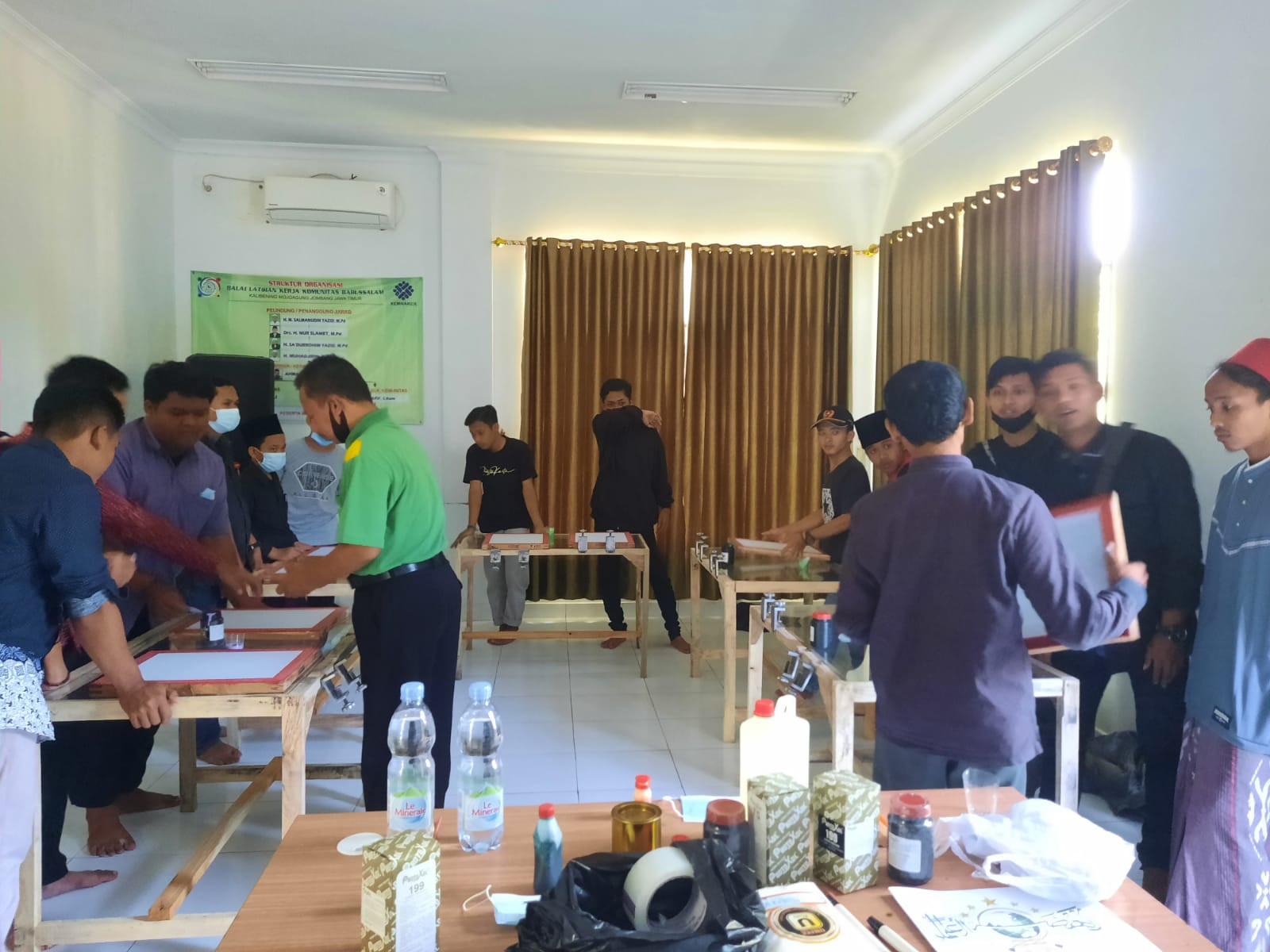 Pelatihan Sablon Manual BLKK Babussalam Jombang